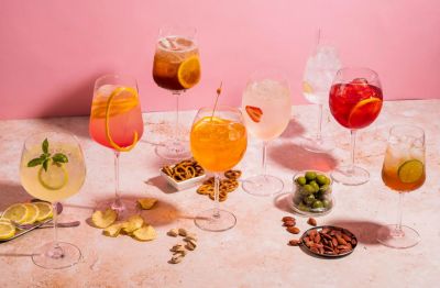 Photo for: The Daycap Economy: Why Earlier, Lighter Drinking Is Changing The Bar Business