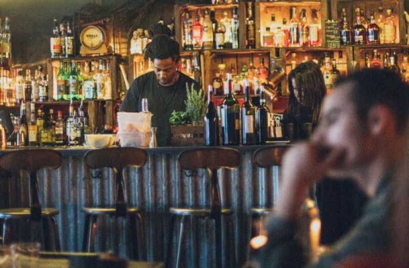 Photo for: How To Create the Perfect Customer Experience At Your Bar