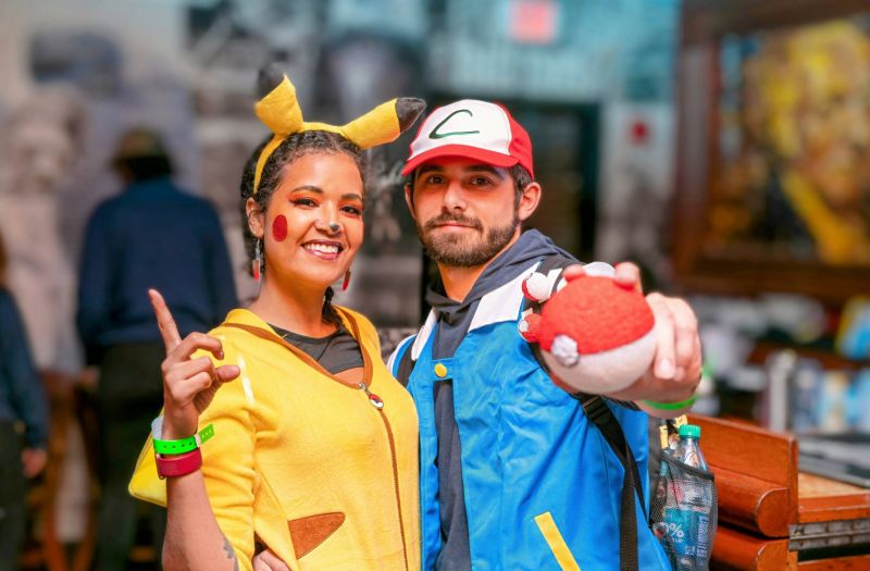 Photo for: Make Your Bar Standout This Halloween Bar Crawl Using Tips From An Expert